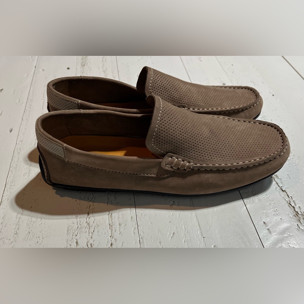 STEVE MADDEN Men’s Size 8D P-ESTEEM Slip On Taupe Leather Loafers